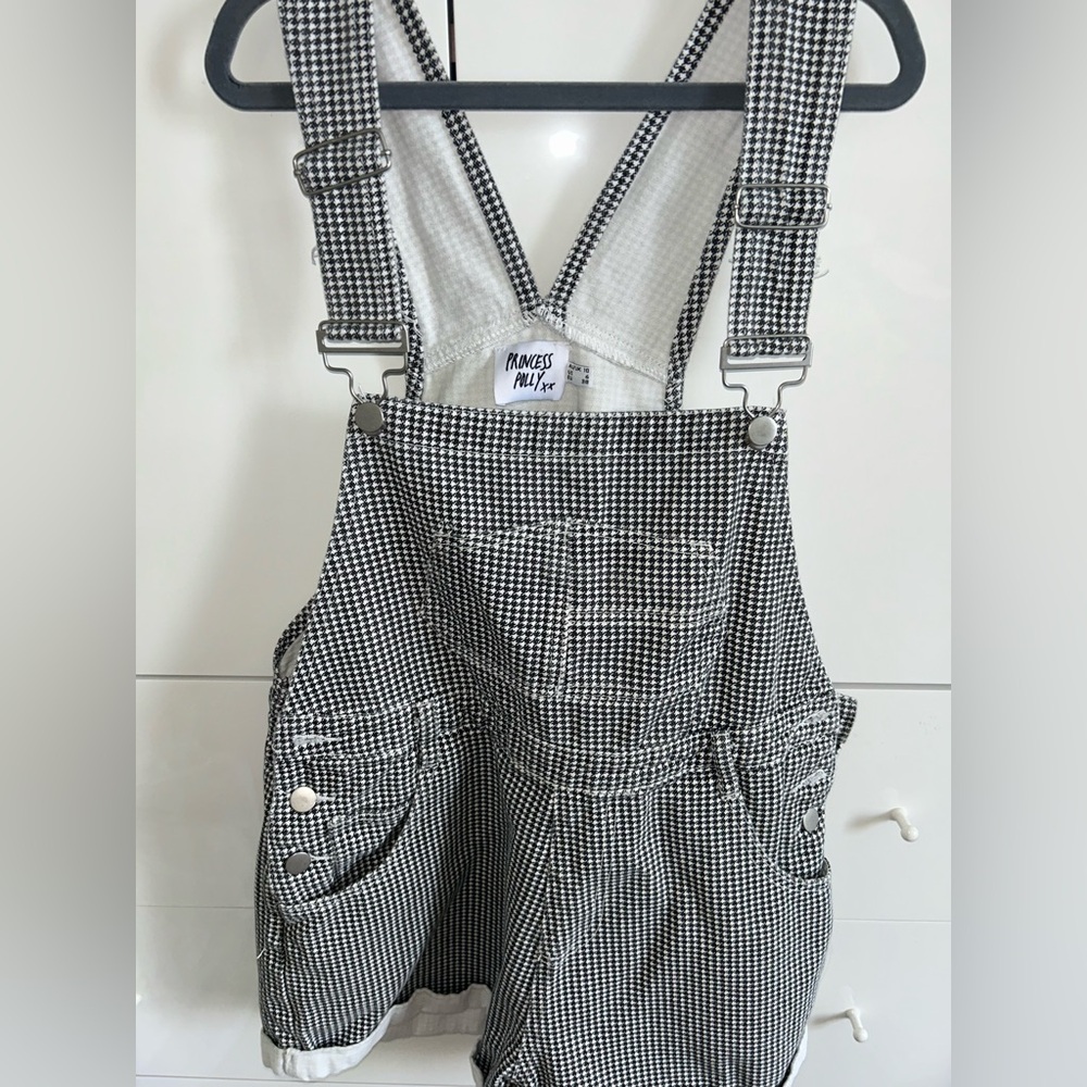 Princess Polly Black and White Gingham Jumpsuit Size 6